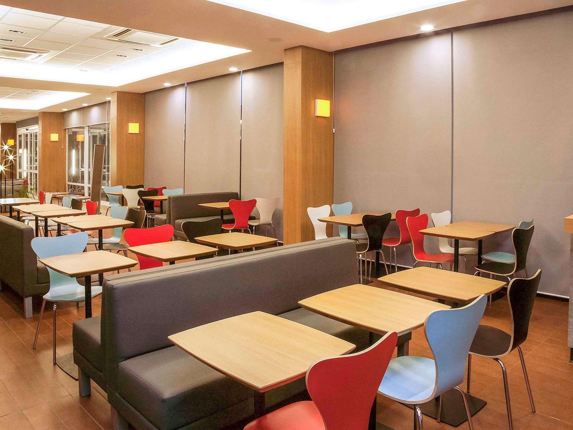 Ibis Ourinhos Hotel Екстериор снимка